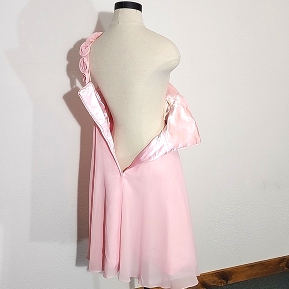 Dress Rosette Strap Detail Semi Formal One-Shoulder Dress Pink Size XS - Picture 6 of 13